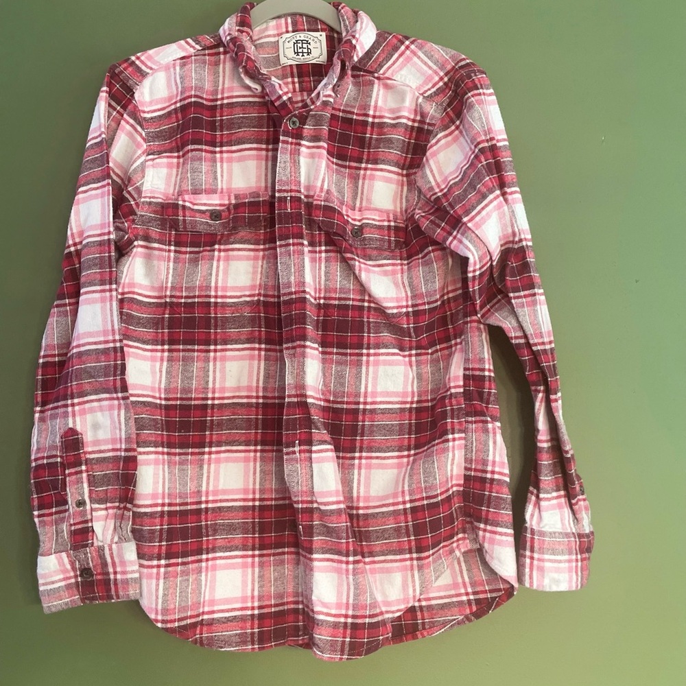 Red and White Casual Button Down Shirt with Plaid Design